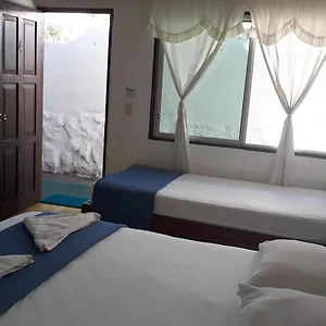 https://hospedaje-darwin-bb.puertoayorahotels.com
